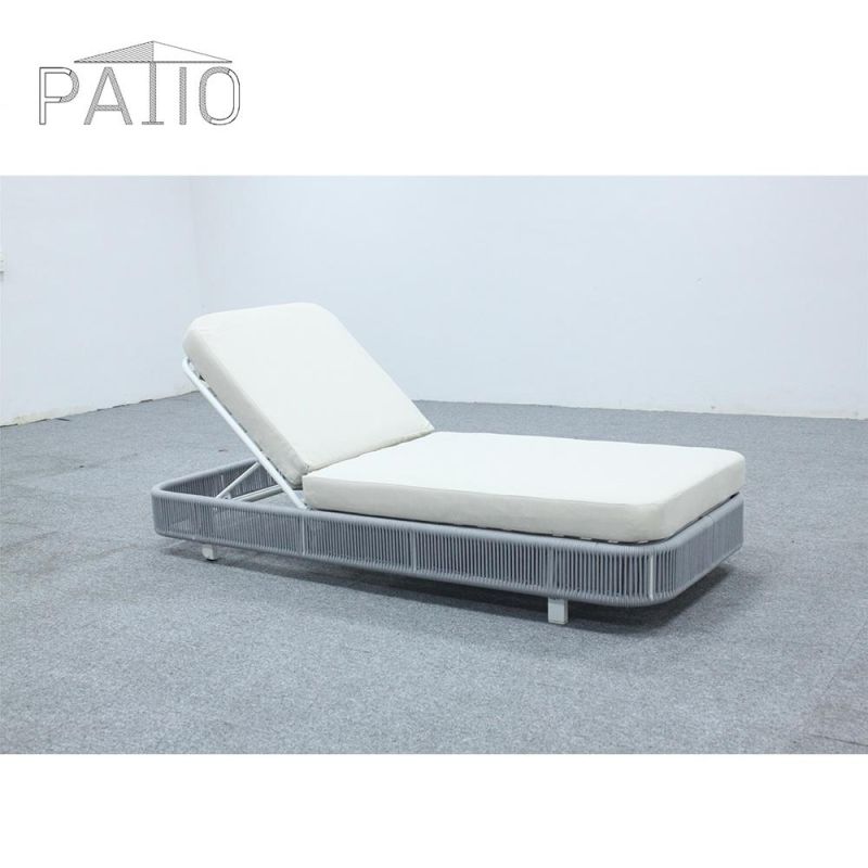 Comfortable Outdoor Furniture New Beach Rattan Chaise Lounge