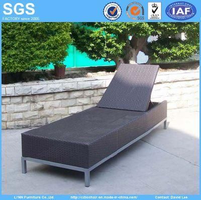 Outdoor Resort Furniture Rattan Sun Lounger