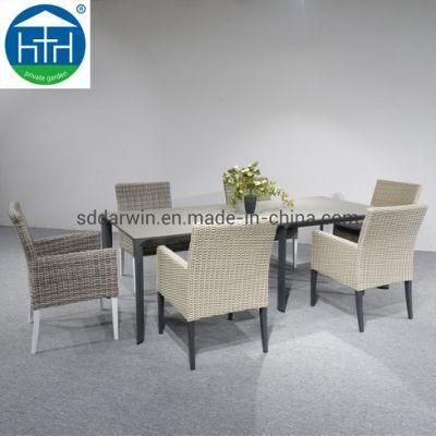 Luxury Outdoor Furniture PE Rattan Garden Wicker Patio Table and Chair