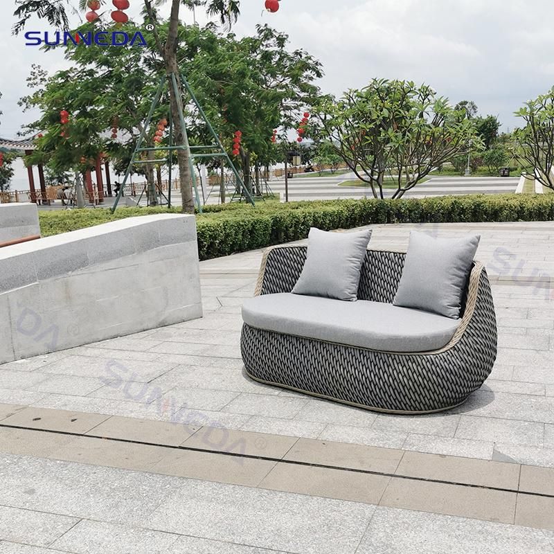 Modern Hotel Coffee Rattan Round Sofa Garden Outdoor Furniture