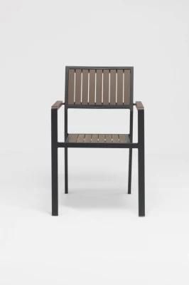 Metal Frame Chair Perfect for Dining Use