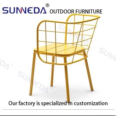 Beautiful Alu Frame Long Soft Cushion Metal Frame Sun Chair Set