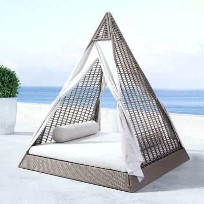 Outdoor Leisure Bed Courtyard Club Hotel Creative Outdoor Weaving Imitation Rattan Open-Air Pyramid Triangular Rope Sofa Lounge