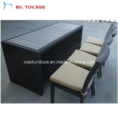 CF819 Table with PS-Wood Top and Middle Shelf
