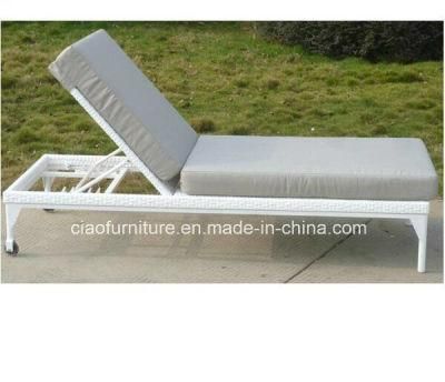 Outdoor Furniture Patio Sun Lounger Rattan Lounger
