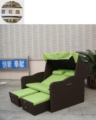 Outdoor Garden Furniture Green Cane Lounge Chair