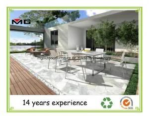 Outdoor Patio Dining Furniture Fashionable Metal Garden Table