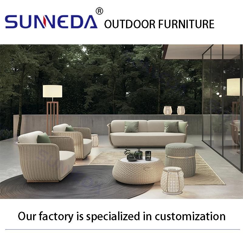 Forest Style Weaving Rooftop High Quality Villa Garden Furniture Set