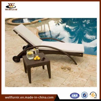 Pool Side Rattan Wicker Chaise Lounger with Side Table (WF050020)