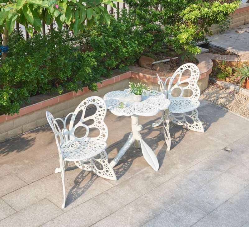 Powder Coated White Cast Aluminum Table