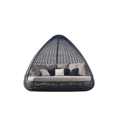 Hot Sales Daybed with Canopy Sun Bed Lounger Rattan Set with Pillows for Outdoor Garden