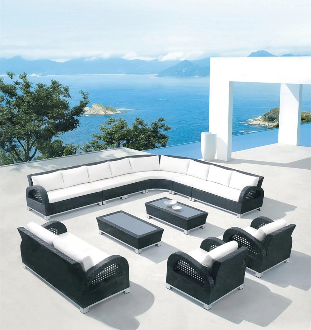 Hot Sale Wholesale Outdoor Furniture Outdoor Dining Table Chairs Set