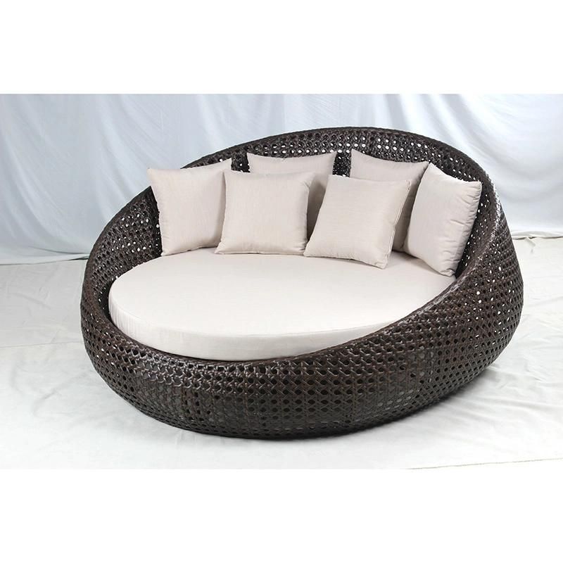 Rattan Outdoor Lounge Bed Outdoor Daybed