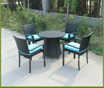 Leisure Garden Furniture Wicker Outdoor Rattan Dining Table and Chair