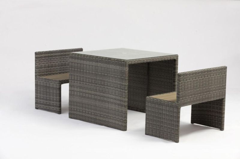 Rattan Royal Furniture Dining Set Golden