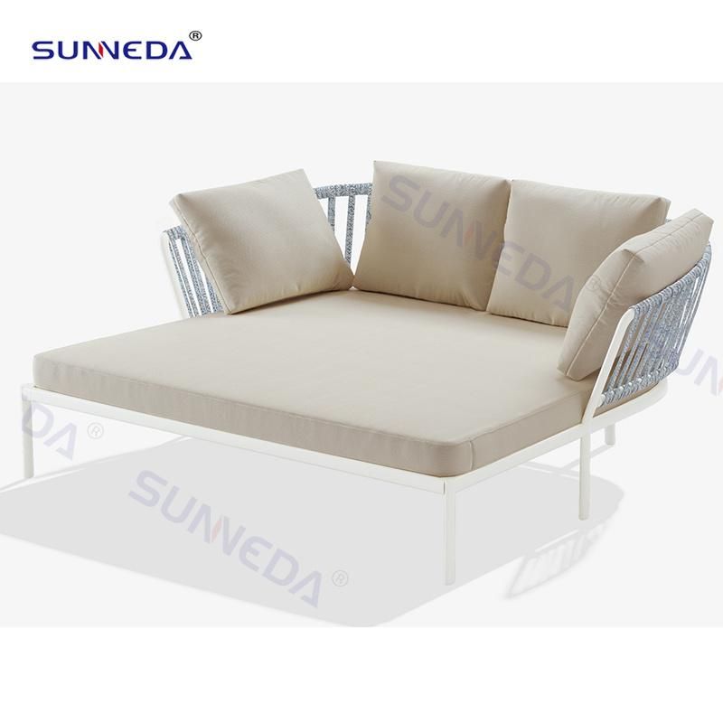 Outdoor Furniture Wicker Daybed Outdoor Beach Sunbed Swimming Pool Chair Webbing Bed