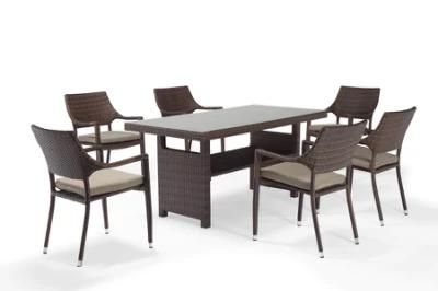 PE Rattan Outdoor Furniture Perfect for Relaxed Dining