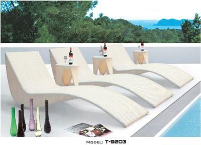 Outdoor Furniture Poolside Wicker Sun Bed PE Rattan Day Bed