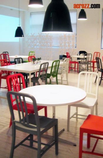 China Garden Outdoor Furniture Plastic Navy Chair