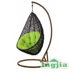 Relaxing Rattan Outdoor Swing Hanging Hammock Furniture (JJ-F726)