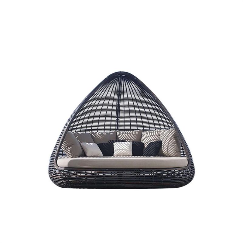Hot Sales Daybed with Canopy Sun Bed Lounger Rattan Set with Pillows for Outdoor Garden