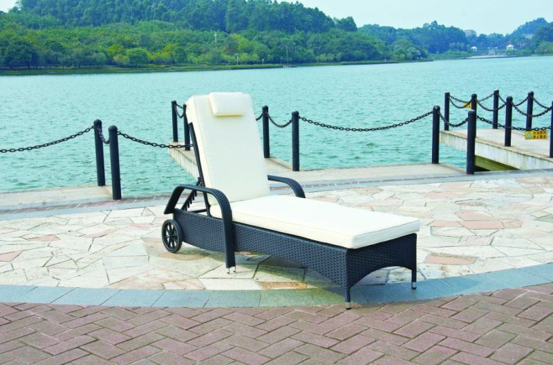 Commercial Use Hotel Swimming Pool Side Sunbed Outdoor Waterproof Lounge for Massage