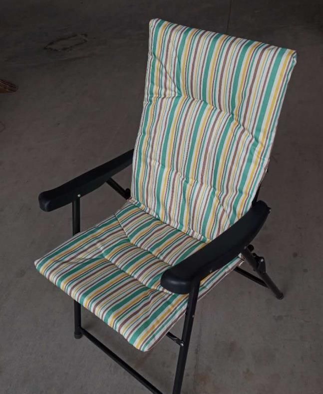 Add Cotton Chair, Beach Chair, Outdoor Leisure Portable Beach Chair with Cotton for Home Use