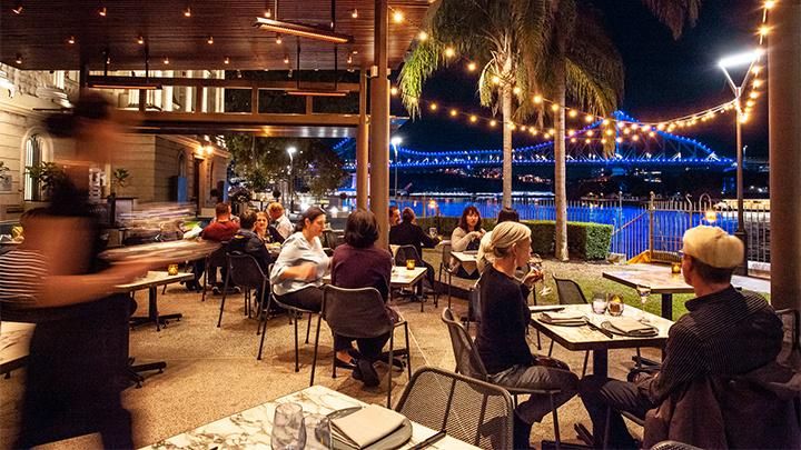 Top Quality Waterproof Project Customized Wicker Stackable Outdoor Cafe Chairs