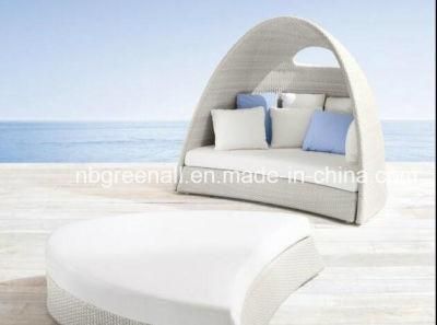 Luxury Leisure Daybed Wicker Garden Sun Bed for Rattan/Patio Outdoor Furniture