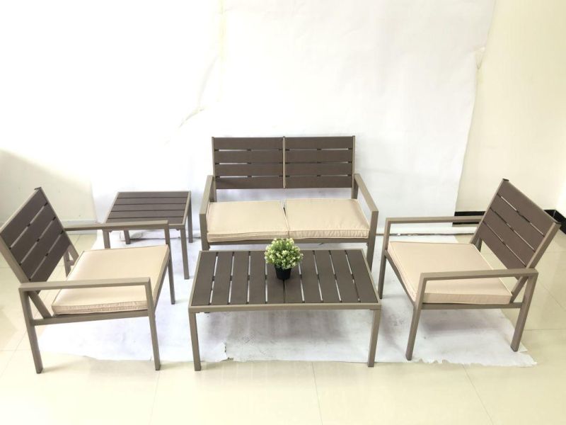PE Metal Steel Wood Grain Patio PE Steel Lounger and Coffee Sets in Cuppchino off White Anthracite Color Coffee Table Set in Modern Furniture