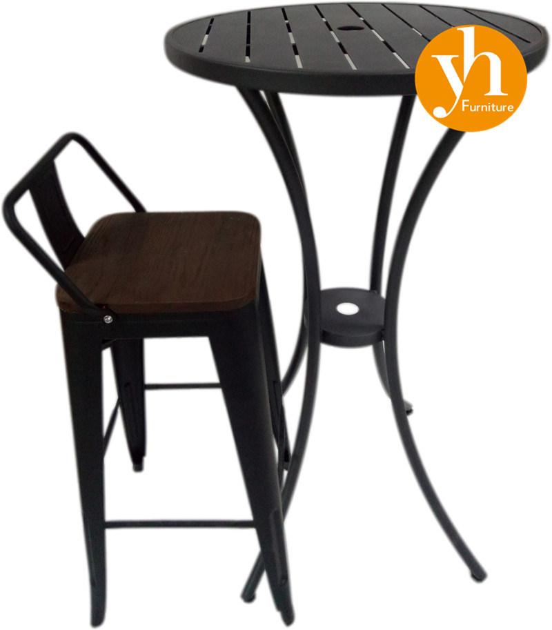Outdoor Furniture Wedding Rental Stackable Cross Back Chairs Moon Chair Leisure Chair Coffee Shop Folding Chair