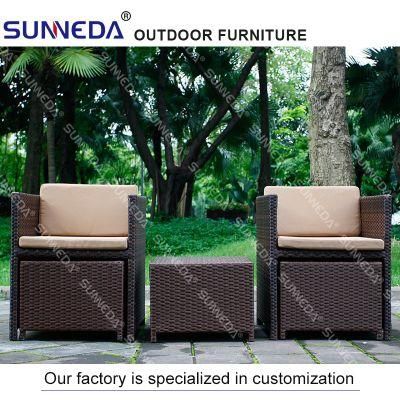 Outdoor Garden Patio Hotel Furniture Rattan Table &amp; Chair Set with Cushion and Glass