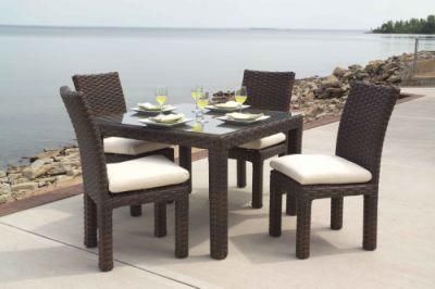 Outdoor Rattan Chair Dining Table Set for Restaurant with Chairs