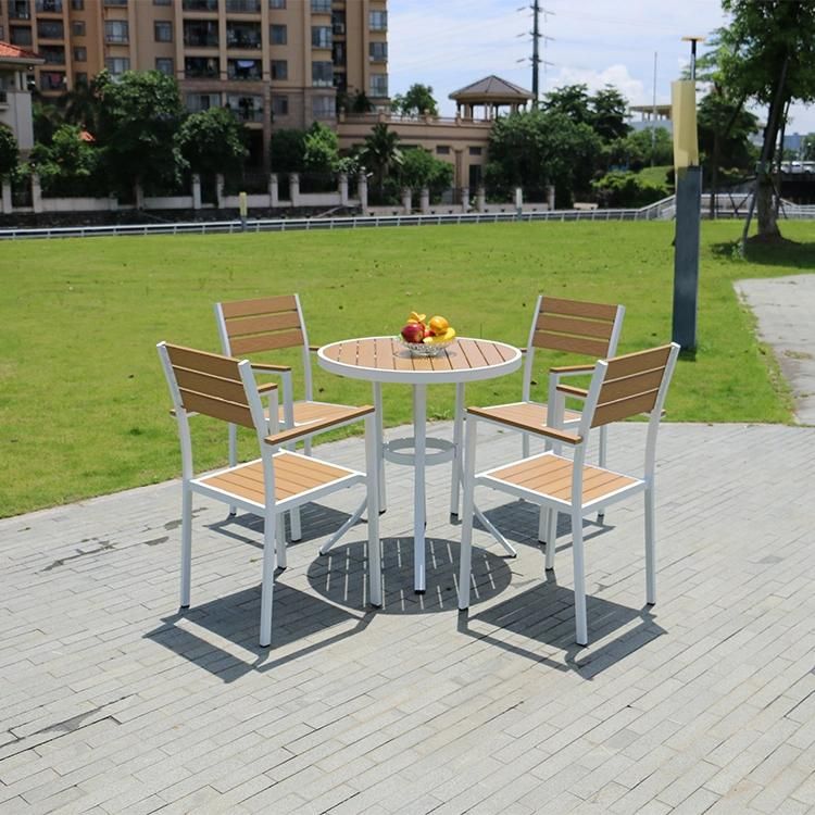 4 Seater Plastic Wood Garden Furniture Set