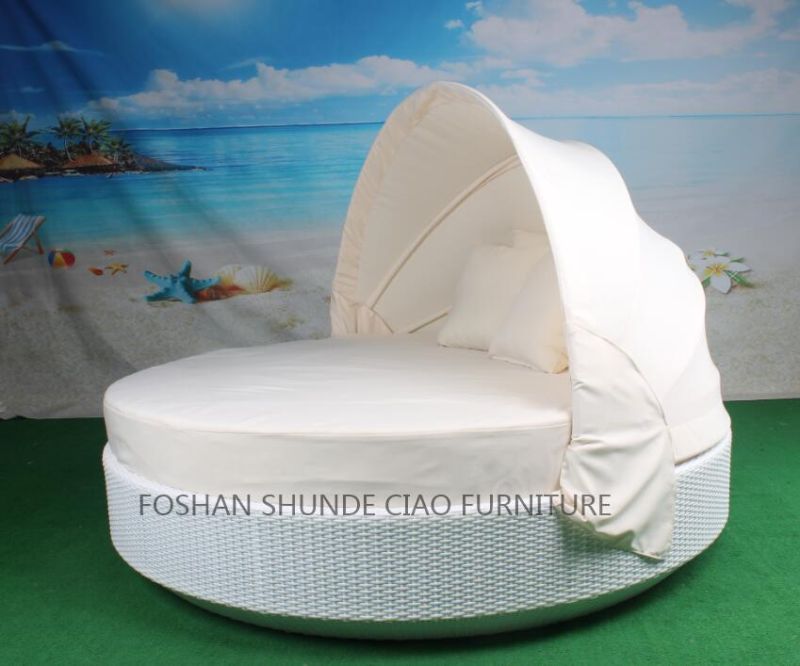 Leisure Double Round Rattan Day Bed Outdoor Furniture with Canopy