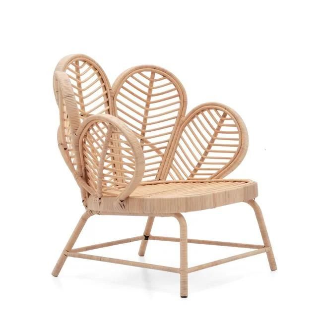 Unique Style Hand Made Real Rattan Peacock Shape Back Wicker Arm Chairs