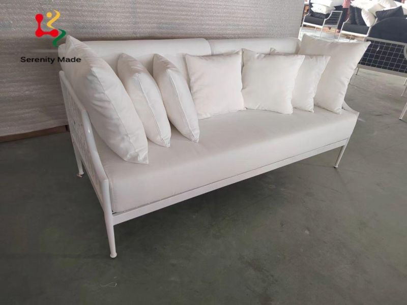Latest Design Outdoor Furniture Hotel Courtyard Aluminium Frame Upholstery Seat Patio Pool Side Sofa Set with Cushion