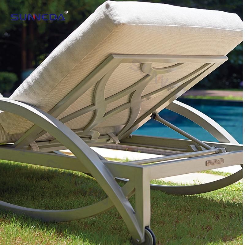 Patio High Quality Sunlounge with Adjustable Design
