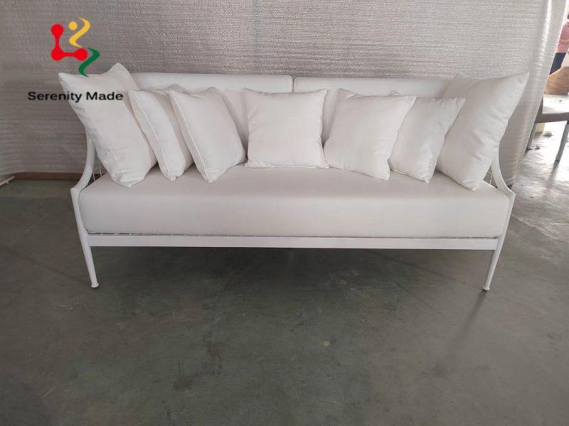 Latest Design Outdoor Furniture Hotel Courtyard Aluminium Frame Upholstery Seat Patio Pool Side Sofa Set with Cushion