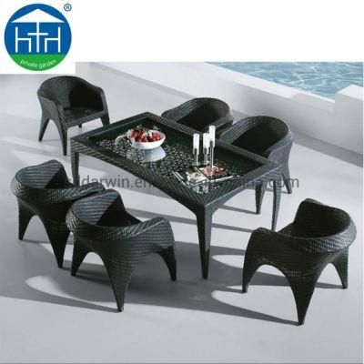 Unique Weaving Elegant Outdoor Chair and Oval Table Furniture Classical Wicker Patio Rattan Dining Set