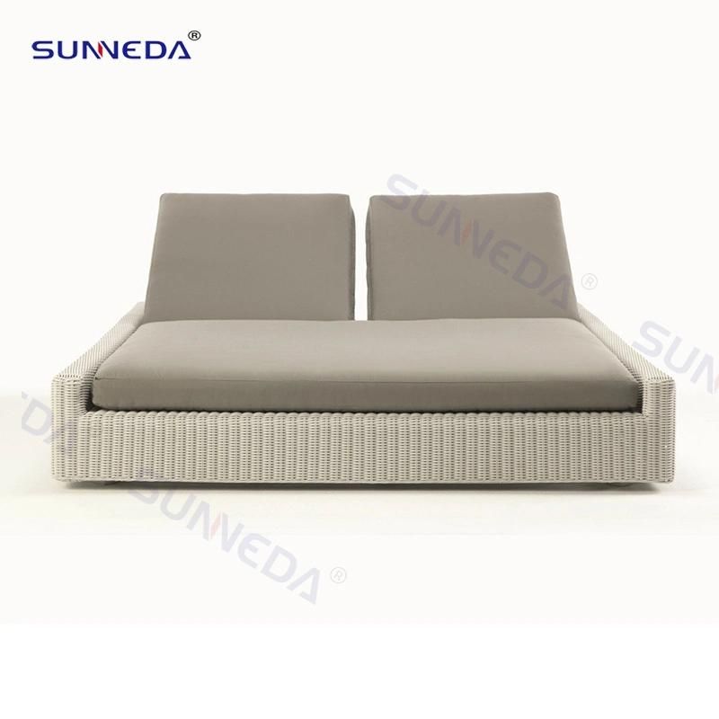 Poolside Leisure Rattan Sunlounge Garden Daybed Outdoor Chaise Lounge