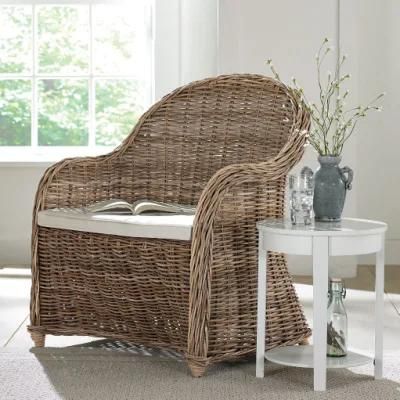 Hot Sale on Outdoor Furniture Modern Style Wicker Arm Rustic French Bistro Rustic Rattan Chai