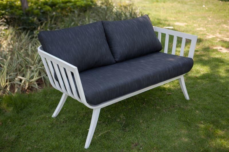 Modern Leisure Aluminum Outdoor Corner Sofa and Tea Table Set for Pool Garden Hotel Bar Multi-Seat Sofa with Cushion