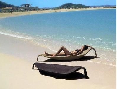 PE Rattan Beach Chair