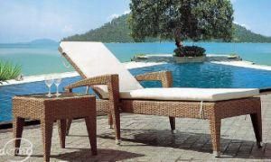 Outdoor Rattan Beach Garden Swimming Pool Lounger Chair Furniture