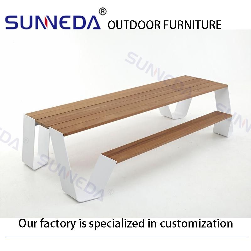 Modern Staggered Bending One-Piece Round Table and Chair with Teak
