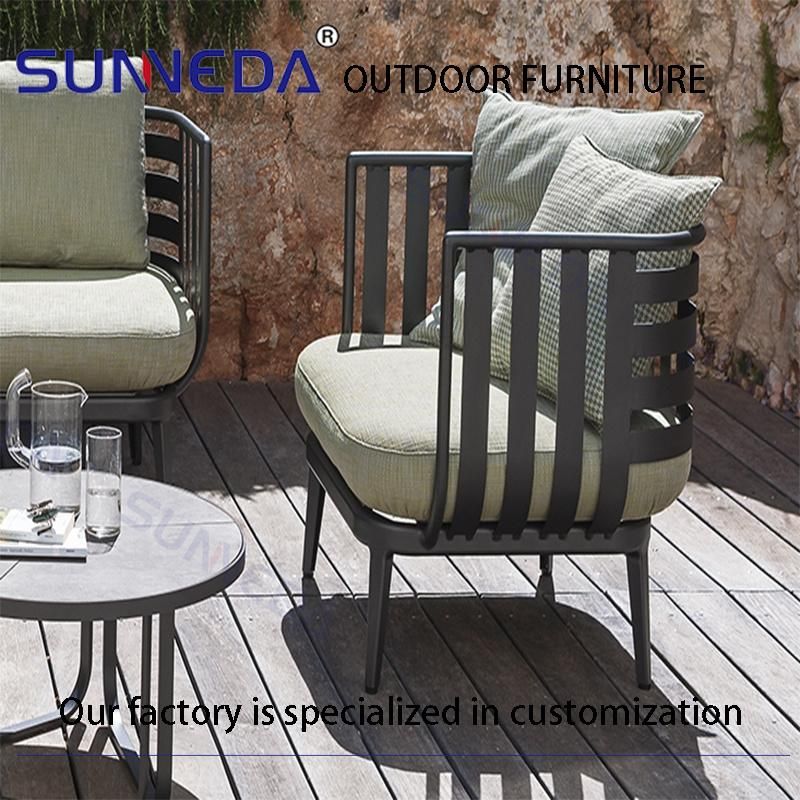 Stylish Double Chair with End Table