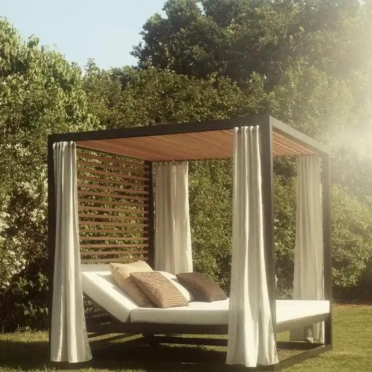 Top Selling All Weather Beach Daybed with Canopy High Quality Patio Cabana New Design Outdoor Daybed