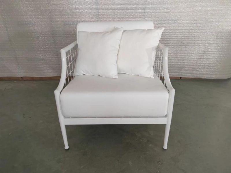 New Event Furniture Aluminum Leisure Armchair with Custhions for Garden Poolside Patio Modern Outdoor Lounge Chair