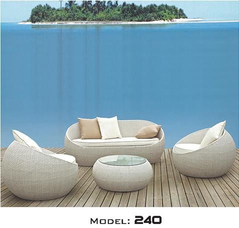 Wholesale PE Woven Outdoor Rattan Sofa Table Set Patio Furniture